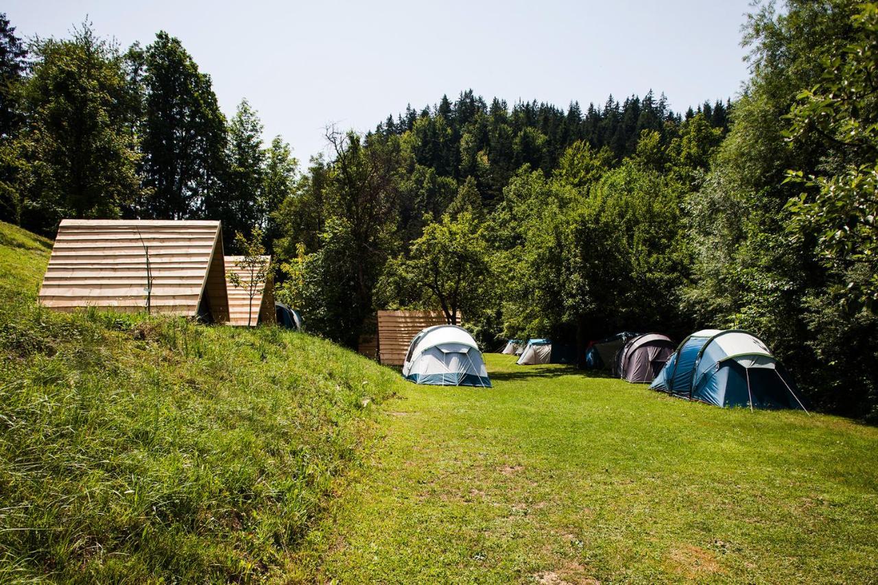 Camping Naturplac Na Skali Ljubno Esterno foto