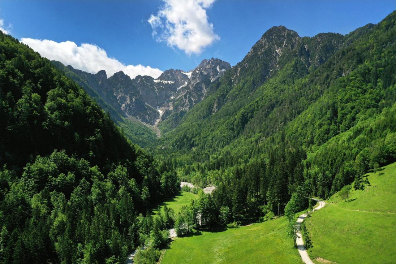 Camping Naturplac Na Skali Ljubno Esterno foto